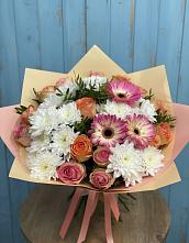 Букет цветов из:  Розы, Герберы и Хризантемы в Бирске