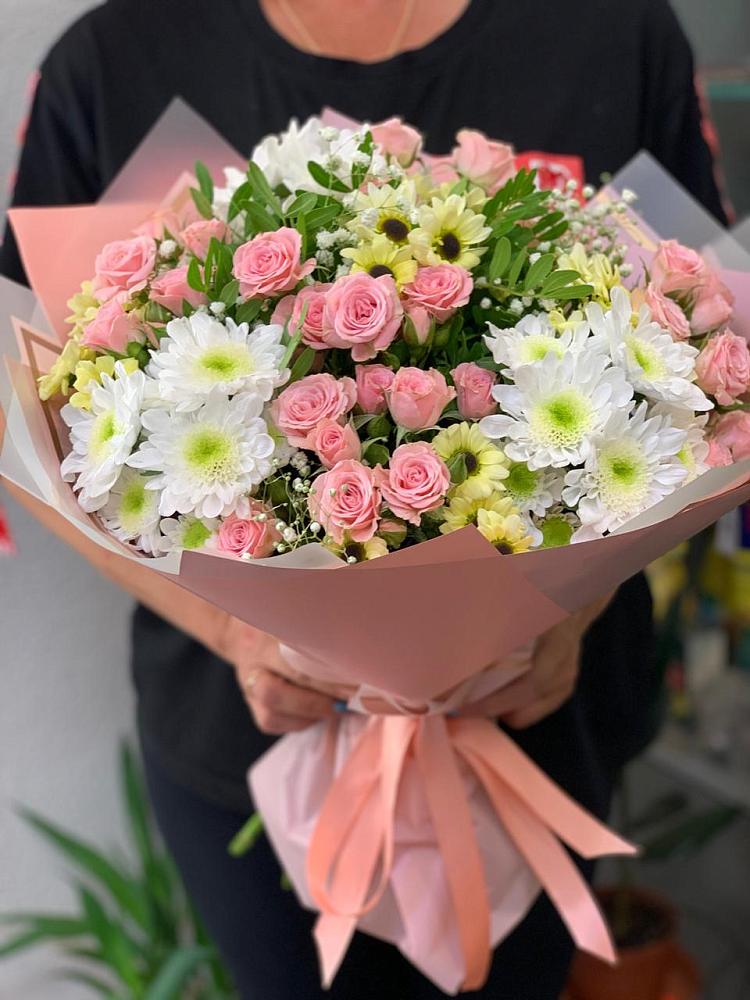 Букет цветов из: Розы и Хризантемы в Бирске