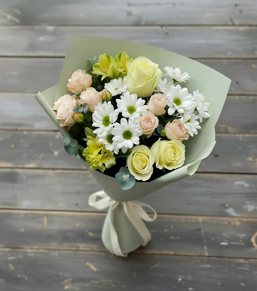 Букет цветов из: Альстромерии, Розы и Хризантемы в Бирске