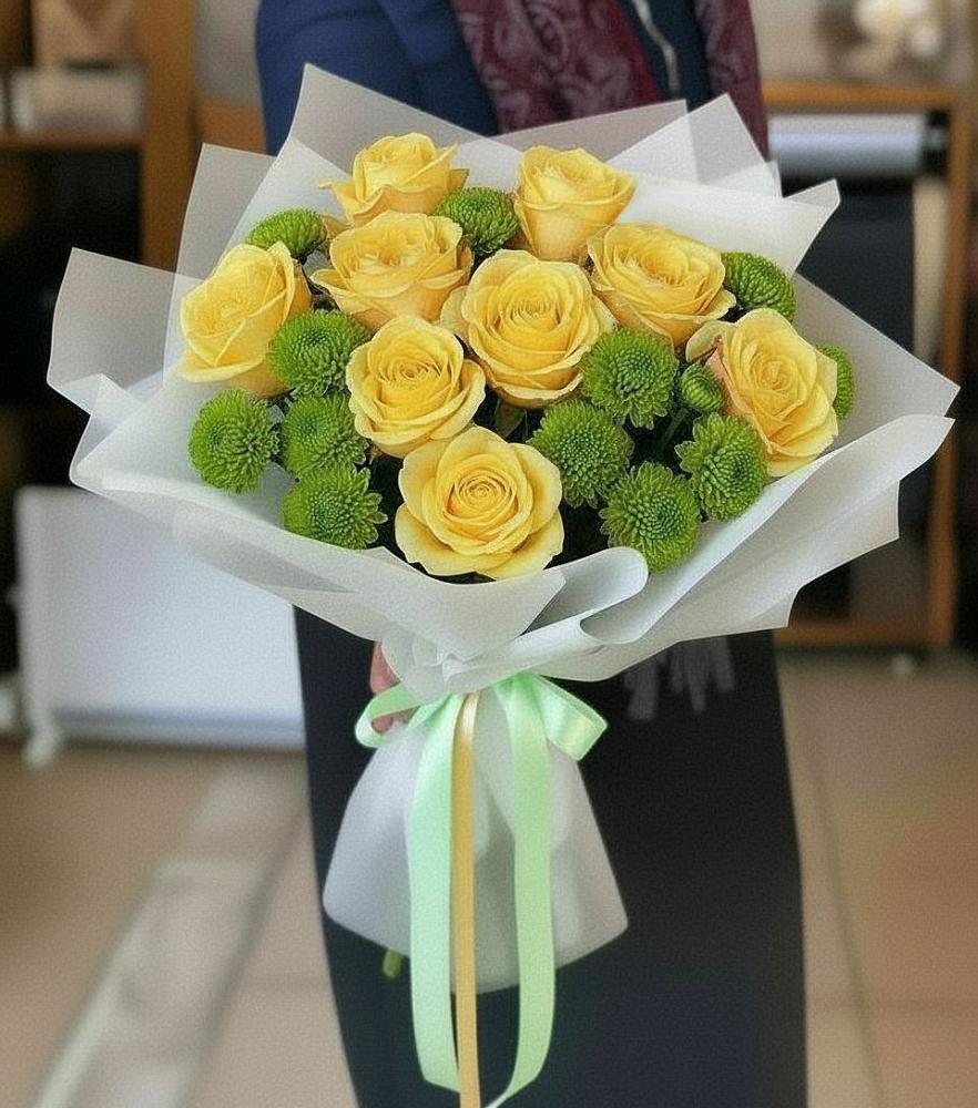 Букет цветов из: Хризантемы и Розы в Бирске