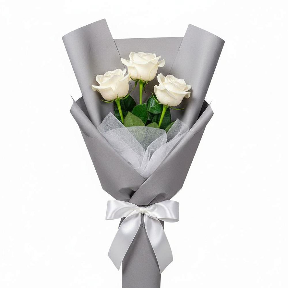 Букет 3 белые розы в Бирске