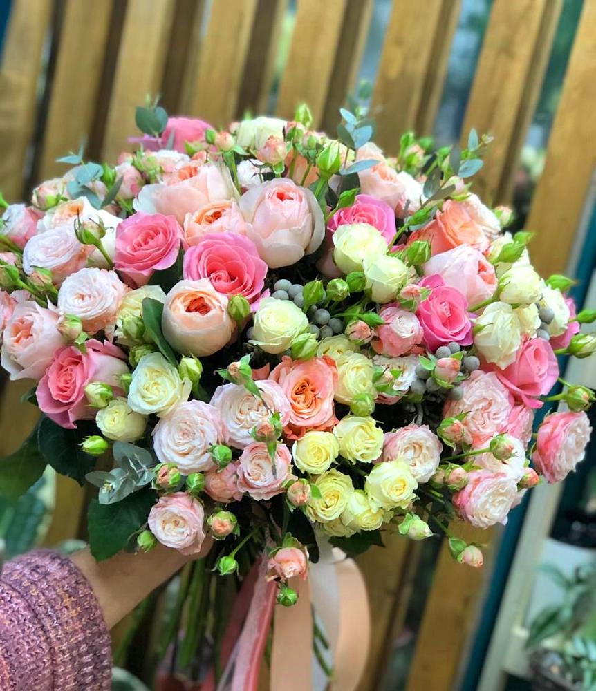 Букет цветов из: Розы в Бирске